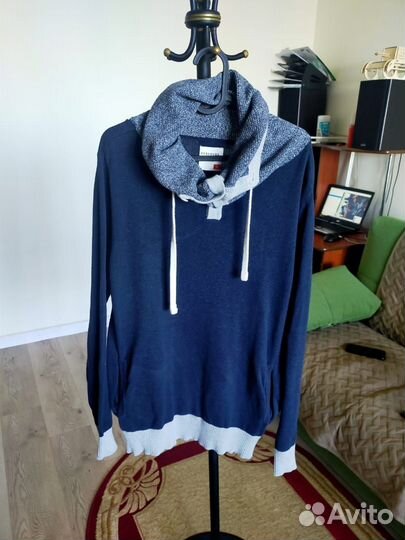 Пуловер мужской