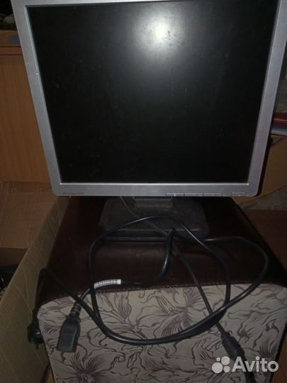Монитор Hp compaq le1711