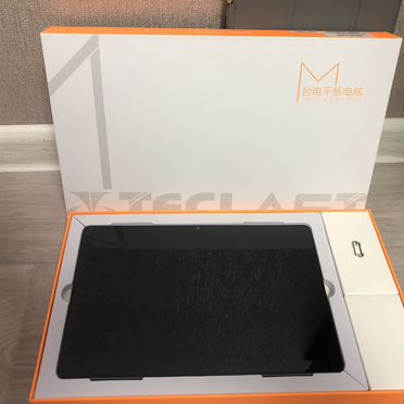 Планшет Teclast M50