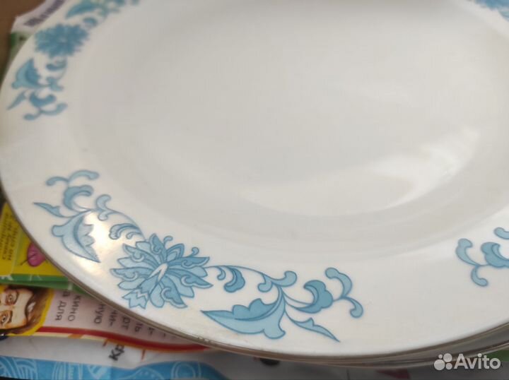 Набор столовой посуды новый