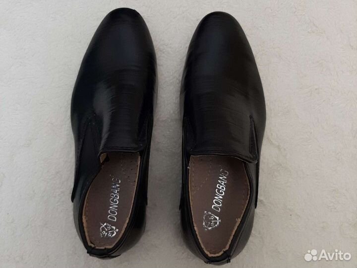 Обувь. Туфли модельные черные