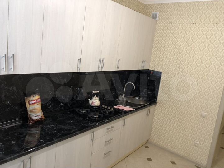 2-к. квартира, 58 м², 6/6 эт.