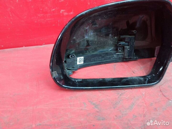 Крышка зеркала левая Audi Q3 1 8U 2014-2018