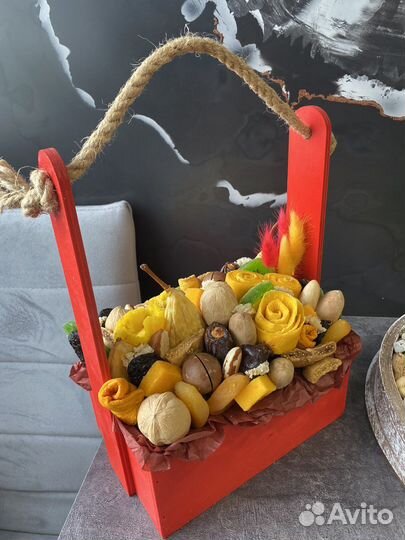 Ореховые боксы, корзины с сухофруктами