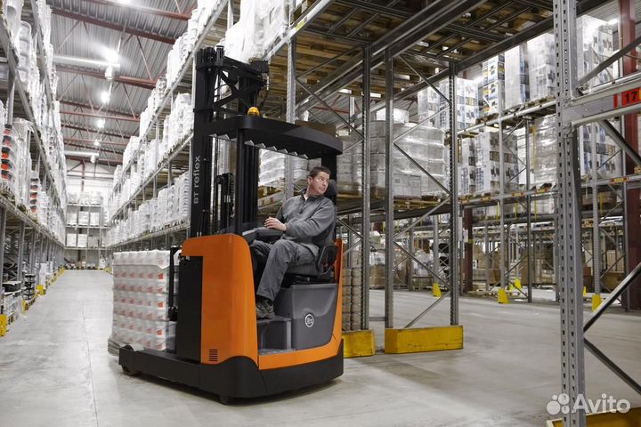 Водитель штабелера