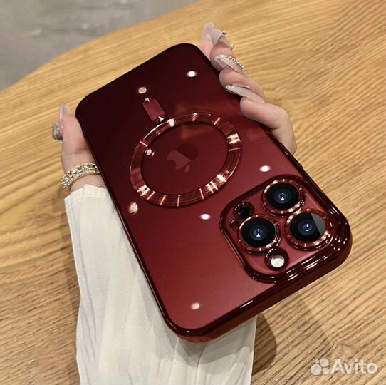 Мобильный телефон