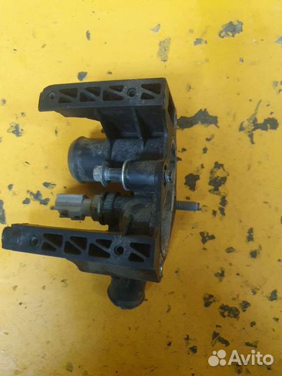 Флянец водяной 1.4 1.6 fy fj ford fiesta focus