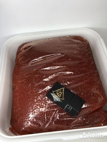 Красная икра в ястыках