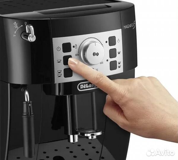 Кофемашина автоматическая Delonghi ecam22.105.B