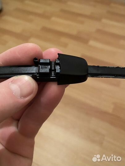 Щетка стеклоочистителя задняя