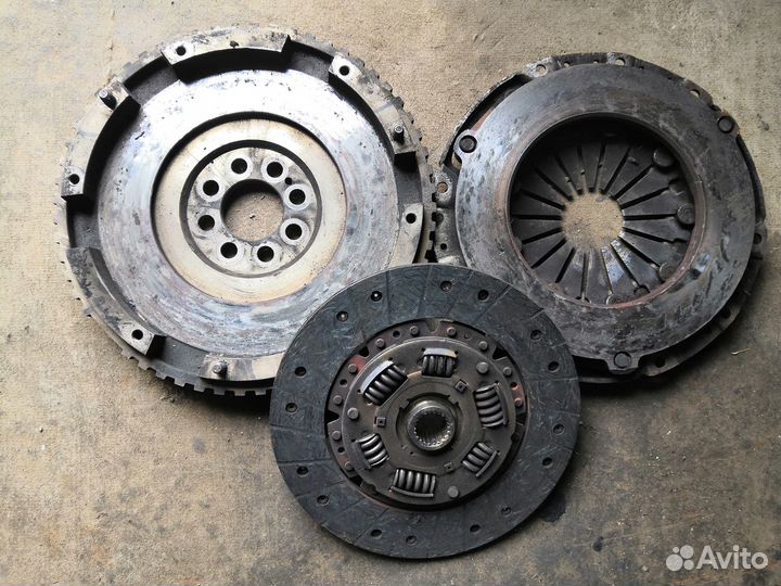 Маховик с корзиной сцепления Kia Sportage / Retona