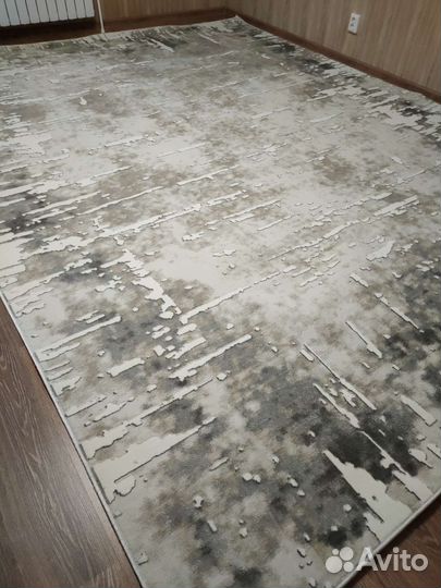 Ковер новый 400х300