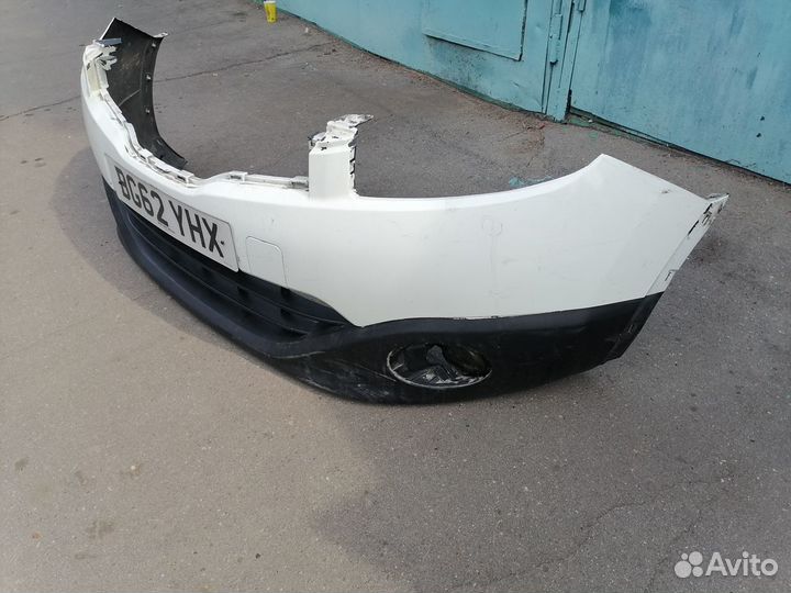 Бампер передний Nissan Qashqai J10 2010-2014