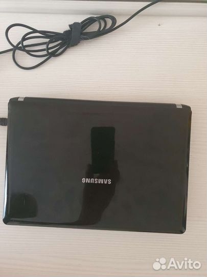 Нетбук Samsung N110