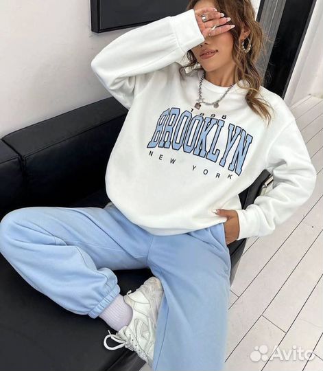 Спортивный костюм женский новый