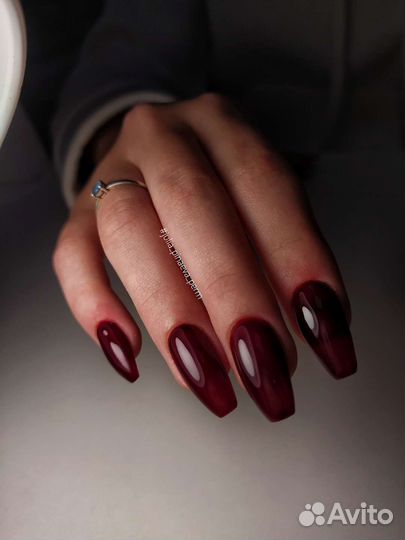 Маникюр, педикюр, наращивание ногтей