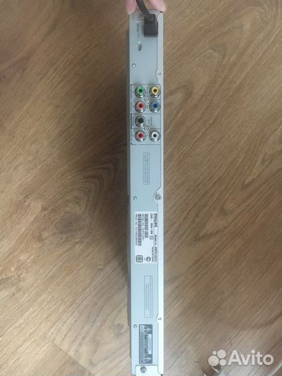 DVD плеер plhilips