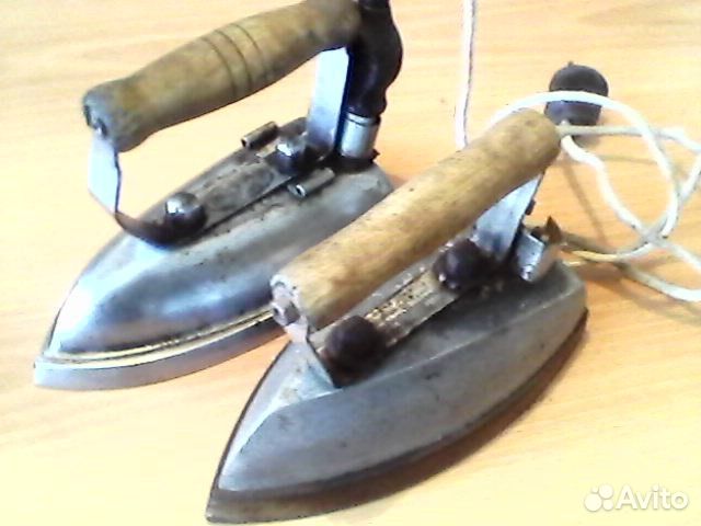 Первые проводные утюги