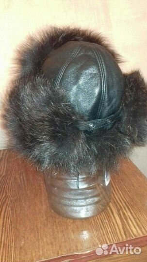 Женская шапка