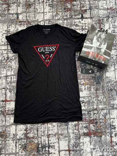 Футболка Guess женская