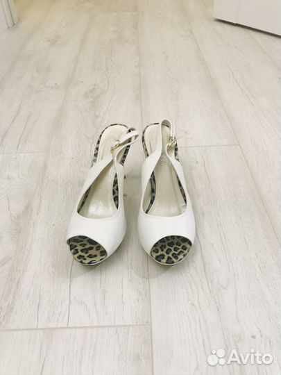 Босоножки женские 38 размер