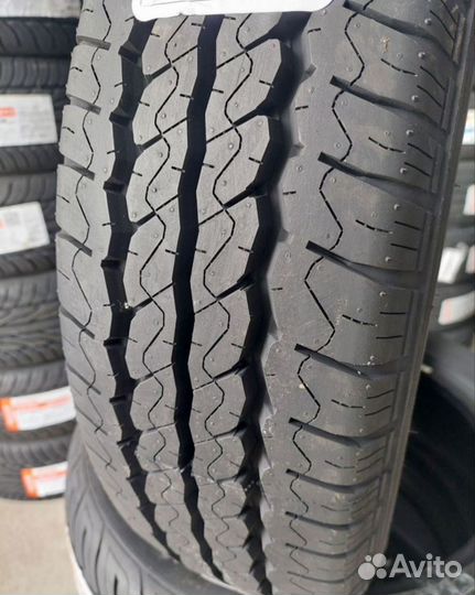 Maxxis Vansmart MCV3+ 215/70 R16C