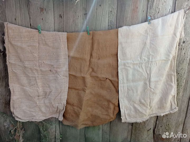 Бочка пластиковая на 50 л, мешки из джута б/у