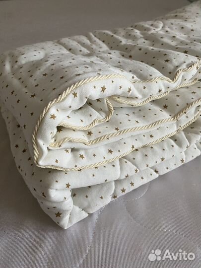 Набор в кроватку (одеяло+наволочка+простынь)