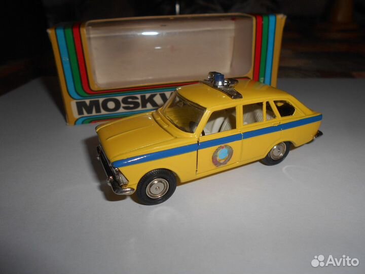 Иж Комби А12 Милиция 1/43 СССР капот люстра гаи