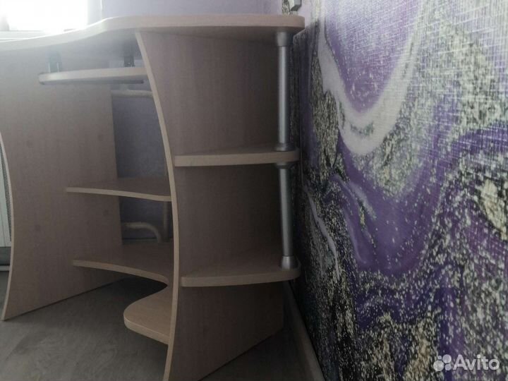 Стол компьютерный угловой