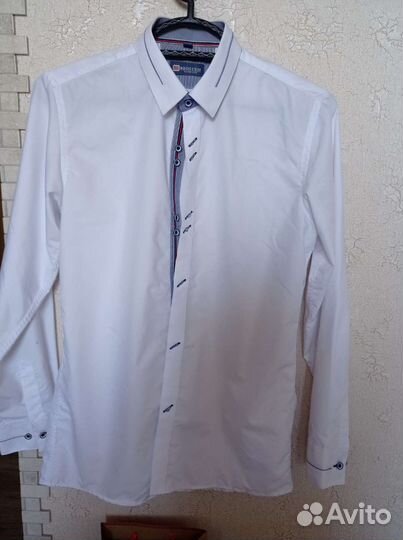 Рубашка белая