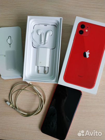 iPhone 11, 128 ГБ