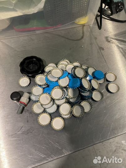 Бочка н/ж 60л без крышки с краном и всякие мелочи