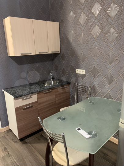 Комната 20 м² в 1-к., 1/2 эт.