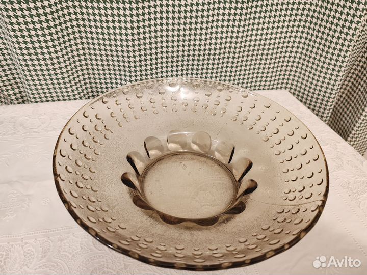 Ваза для фруктов и салатник цветное стекло