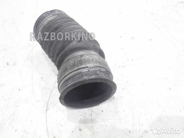 Патрубок воздушного фильтра