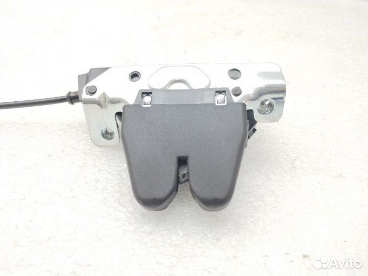 Замок багажника Mercedes-Benz E-Class W212 1.8