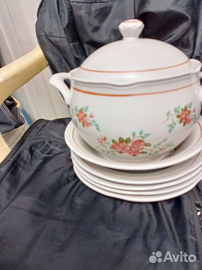 Набор столовой посуды