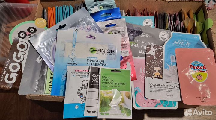 Коробка масок для лица набором