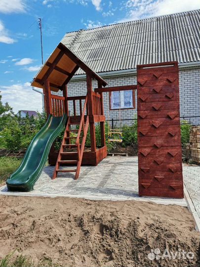 Продам детскую площадку