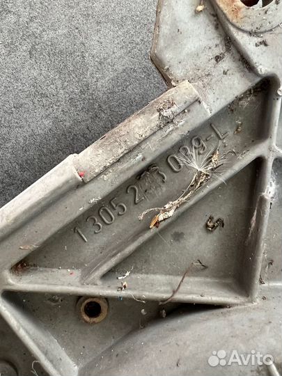 Фара левая bosch mercedes w123