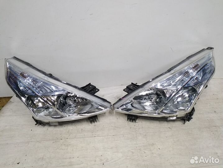 Фара на Nissan teana J32 оригинал