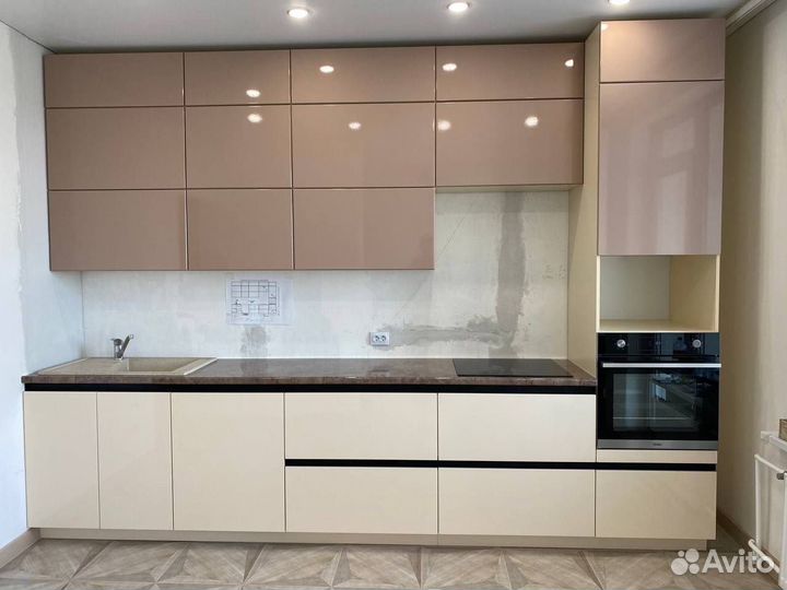 Прямая кухня до потолка в рассрочку