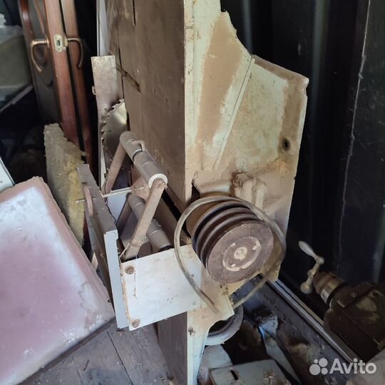 Деревообрабатывающий станок