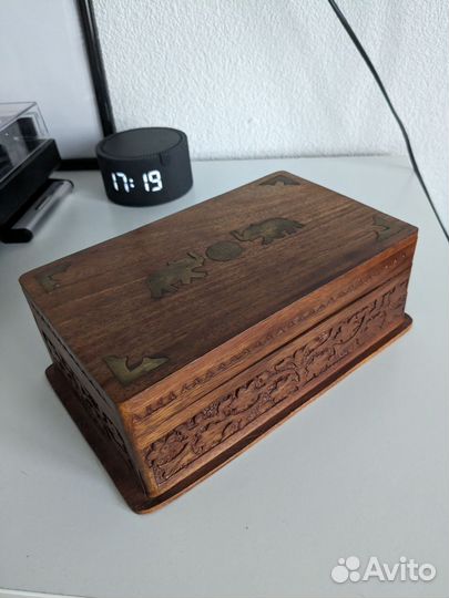Шкатулка слоны дерево из Индии
