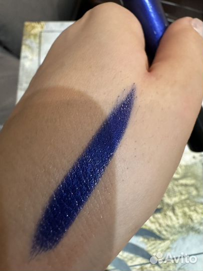 Smashbox блеск помада синяя