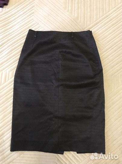 Юбка черная классическая