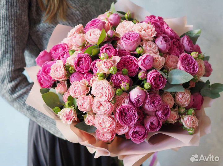 Пионовидные розы, Букет пионовидных роз, 31 пионов