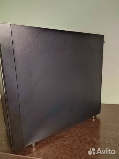 Корпус для пк thermaltake versa h18