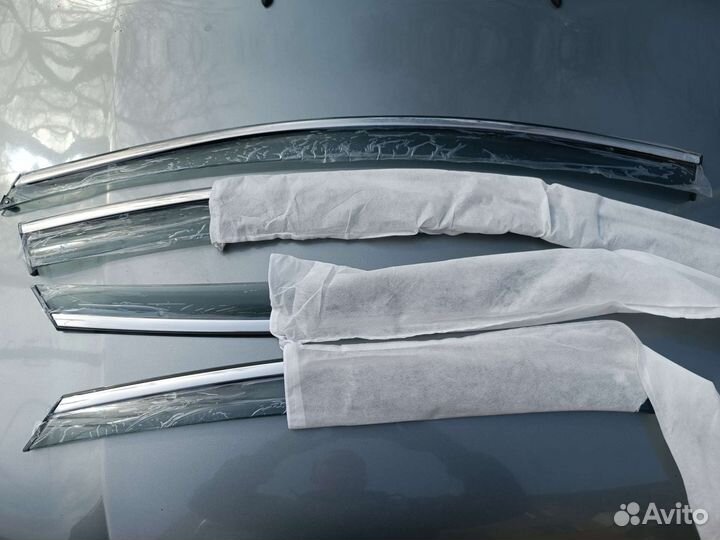 Дефлекторы окон с хромом Ford Focus 3 c 2011